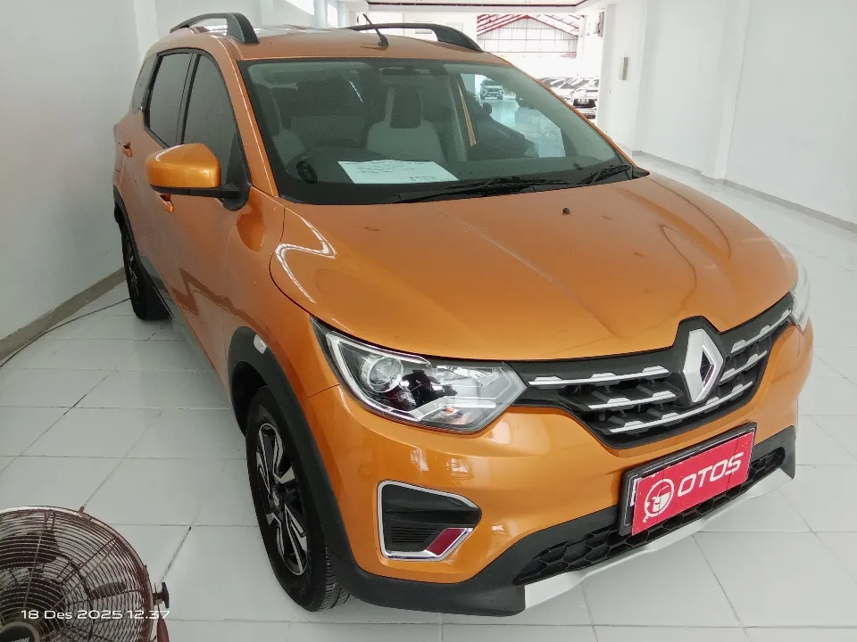Mobil bekas di bawah 200 juta: Renault Triber